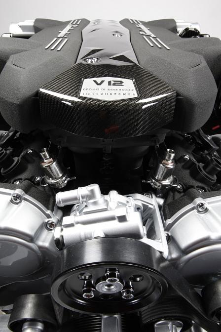 Neuer Lamborghini V12 Motor