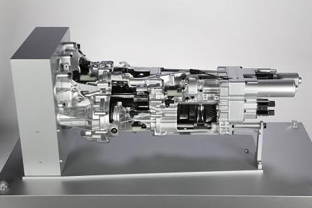 Neuer Lamborghini V12 Motor
