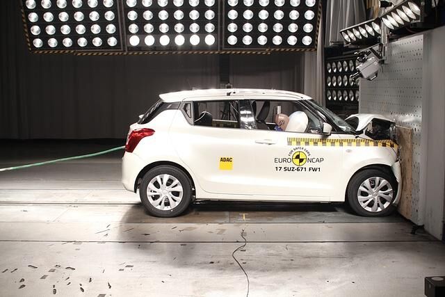 Für den Suzuki Swift gab es maximal vier Sterne. Ist kein Kollisionsverhinderer an Bord, gibt es sogar nur drei Sterne