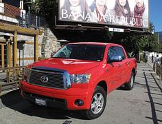 Toyota Tundra 5.7 V8 Crewmax - Steak  Eggs