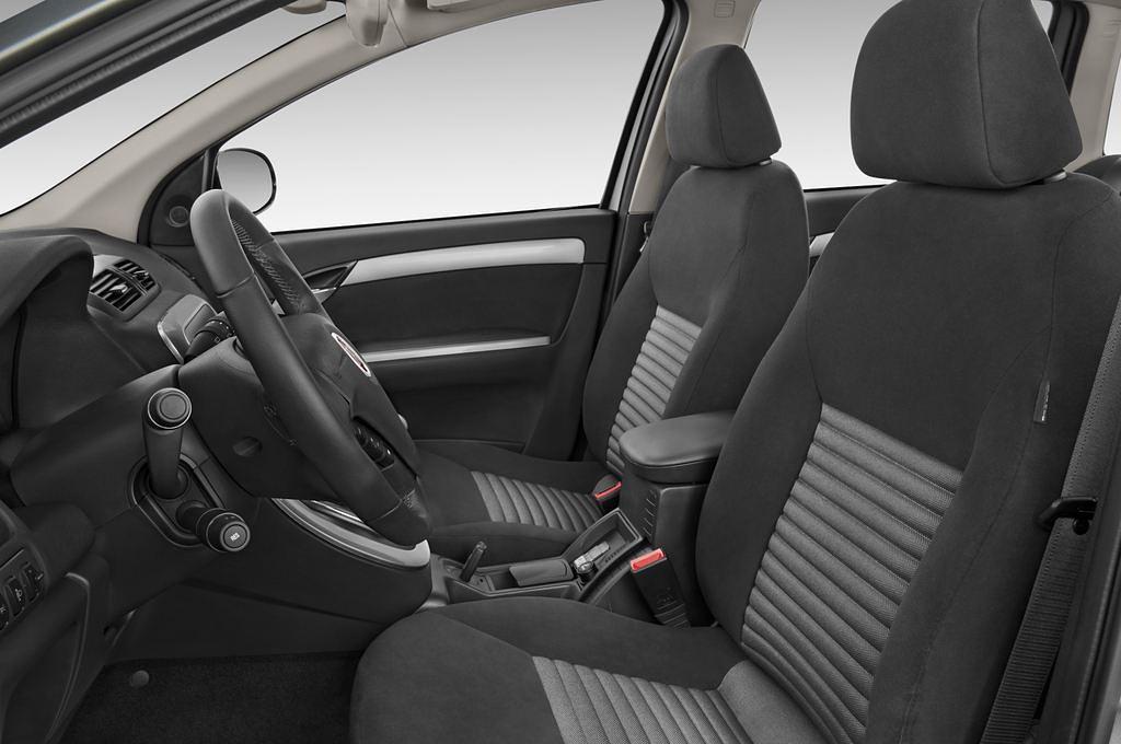 FIAT Croma (Baujahr 2010) Emotion 5 Türen Vordersitze