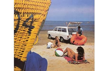 50 Jahre Hype der Kombi-Hecks fürs große Gepäck - Mit Fließheck und Freizeit-Kombis in die großen Ferien  