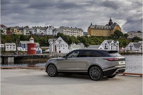 Der Range Rover Velar First Edition P380 wiegt knapp 1.9 Tonnen