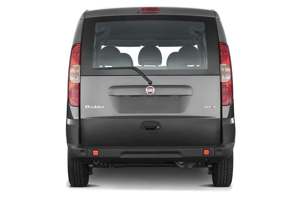 FIAT Doblo (Baujahr 2010) Dynamic 5 Türen Heckansicht