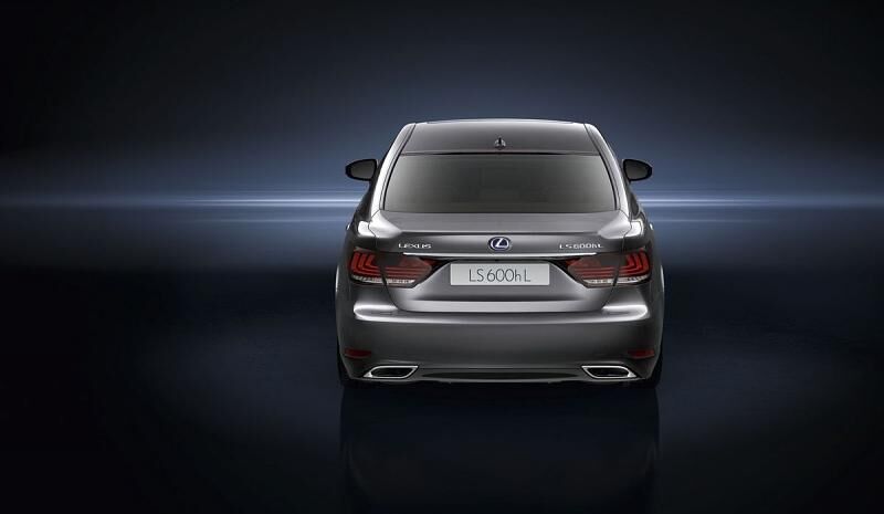 Lexus LS 2013