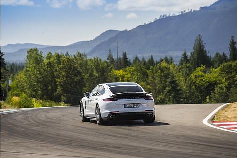 Porsche Panamera Turbo S E-Hybrid