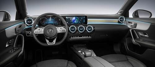 Premiere: Mercedes A-Klasse innen - Völlig losgelöst Premiere: Mercedes A-Klasse innen - Völlig losgelöst