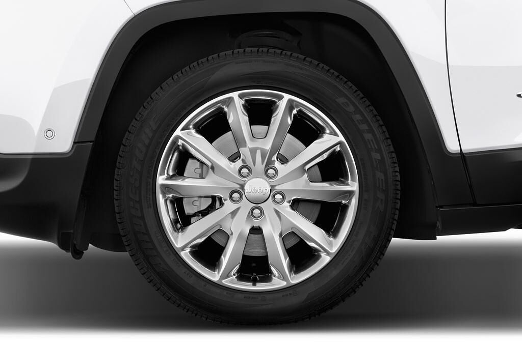 Jeep Cherokee (Baujahr 2015) Limited 5 Türen Reifen und Felge