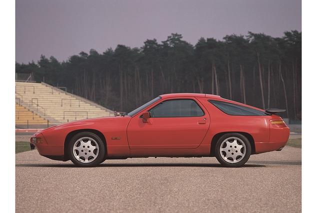 Der 928 präsentierte sich als potentieller Nachfolger des Porsche 911