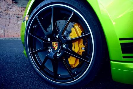 Porsche Cayman R