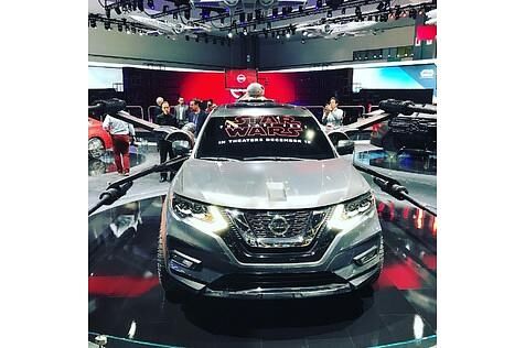 Der X-Wing-Fighter: Nissan Star Wars