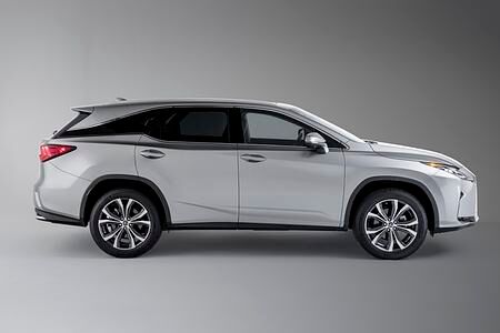 Lexus RX 450h L - Ab in die Verlängerung Lexus RX 450h L - Ab in die Verlängerung
