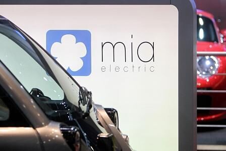 Auf dem Genfer Autosalom präsentierte sich das E-Auto zwischen den Produkten der etablierten Wettbewerber.