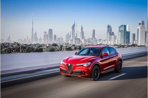 Alfa Romeo Stelvio Quadrifoglio - der doppelt aufgeladene V6 schöpft aus dem vollen