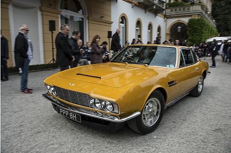 Aston Martin DBS aus der Fernsehserie \"Die Zwei\" - Roger Moores Wagen in seiner Rolle des Lord Sinclair