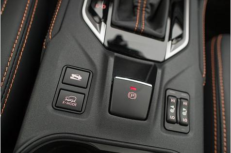 Subaru XV 2.0i - die Mittelkonsole des Japaners