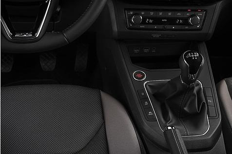 Zunächst kommt der Seat Ibiza TDI mit Handschaltung