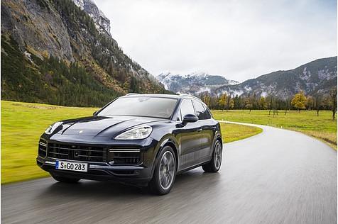 Der neue Porsche Cayenne Turbo überzeugt durch Fahrdynamik