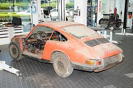 Porsche 901 Nr. 57 - Auferstanden aus Ruinen