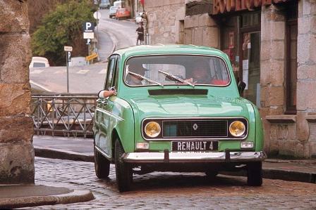 Mit Allradantrieb meisterteRenault 4 auch schwieriges Gelände.