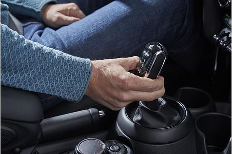 Mini Cooper D mit Doppelkupplungsgetriebe - sieben Gänge stehen zur Auswahl