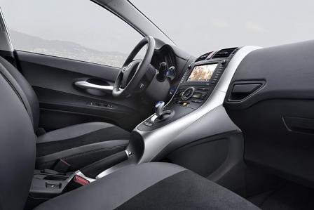 Toyota Auris Hybrid
