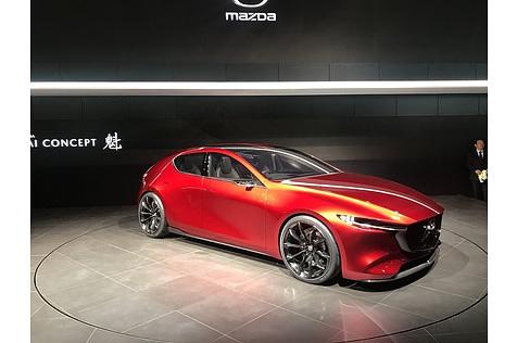 Das Mazda Kai Concept 3 nimmt das Design des Mazda 3 vorweg