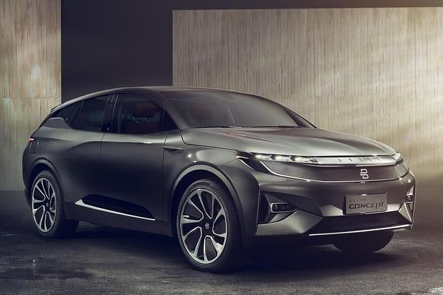 Das noch namenlose SUV von Byton kann sich sehen lassen