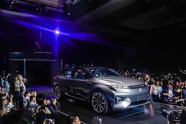 Neue E-Automarke Byton auf der CES - Rollender Bildschirm