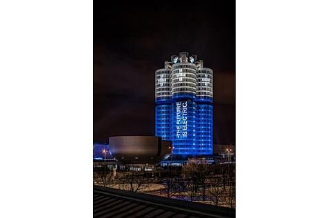 BMW Hochhaus als Batterie