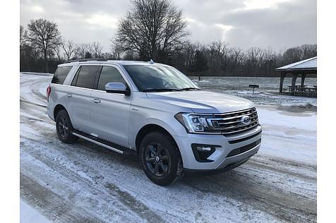 Der Ford Expedition ist ein Trumm von einem Auto