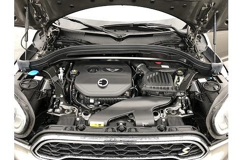 Mini Cooper S E Countryman All4 - die Dreizylinder leistet 136 PS
