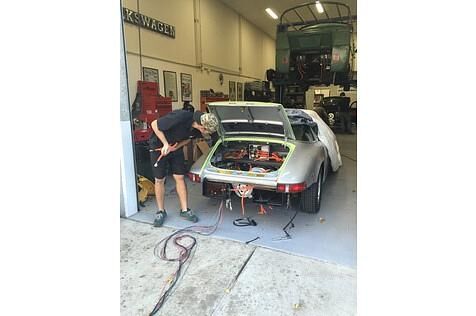 Porsche 911 S by Zelectric
