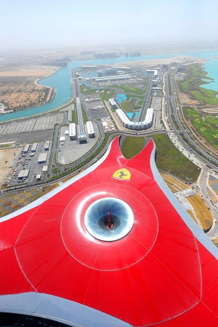 Ferrari World Abu Dhabi: Formula Rossa beim Katapultstart