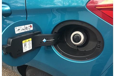 Ford Fiesta 1.0 Ecoboost - perfekter Einfüllstutzen