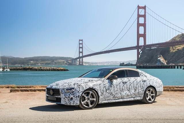 Das viertürige Coupé feiert seine Weltpremiere im November auf der Autoshow in Los Angeles 
