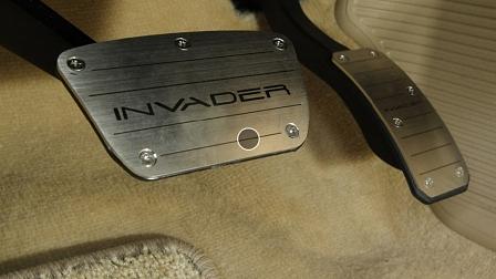Invader L60