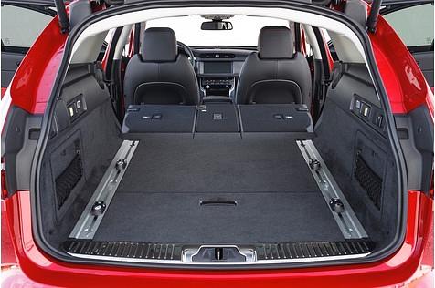 Der Laderaum des Jaguar XF Sportbrake 2.0 faßt bis zu 1.700 Liter