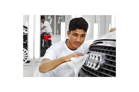 Audi-Fahrzeugmontage in Indonesien angelaufen Audi-Fahrzeugmontage in Indonesien angelaufen