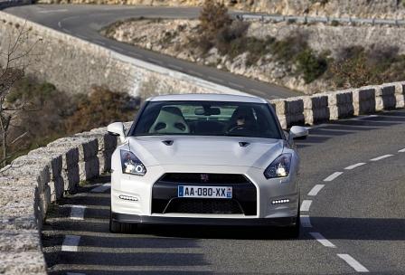 Nissan GT-R