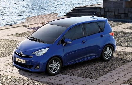 Toyota Verso: Führt vor Ford C-Max die Klasse der kleineren Mehrzweckfahrzeuge an.