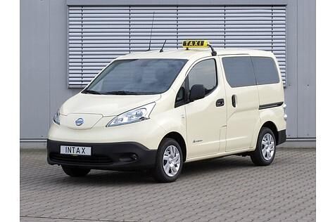 Nissan eNV 200