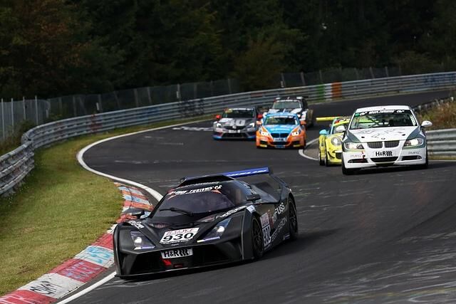 In der VLN ist das Starterfeld bunt gemischt