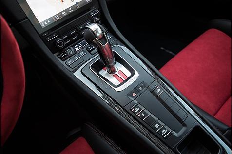 Porsche 911 GT2 RS - erstmals mit Doppelkupplungsgetriebe