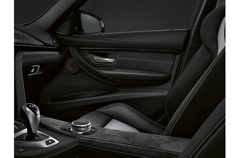 BMW M3 CS