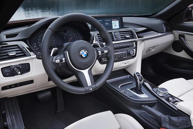 Ein Blick in den BMW-typischen Innenraum