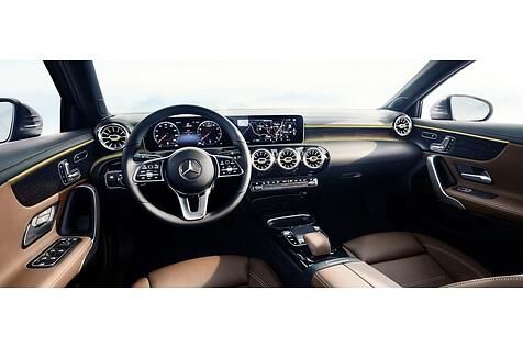 Mercedes A-Klasse Interieur 2018 - neues Design bei der kommenden Generation