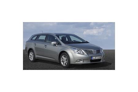 Toyota Avensis mit Top-Sicherheits-Systemen
