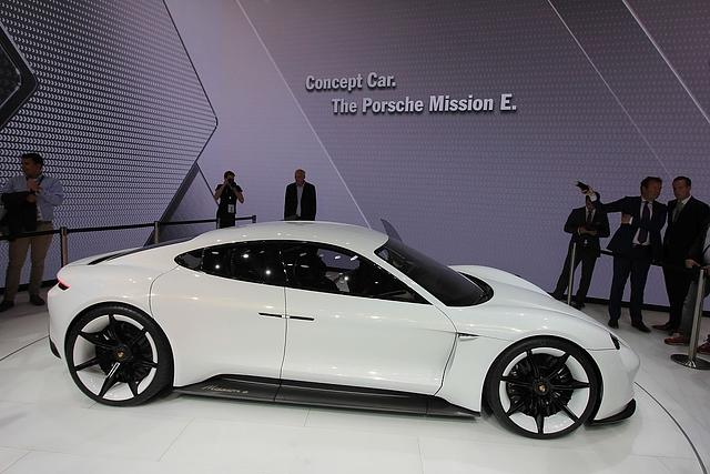 Vom Start der Konzeptphase bis zum \"Start of Production\" des Mission E in 2019 werden nur 48 Monate liegen