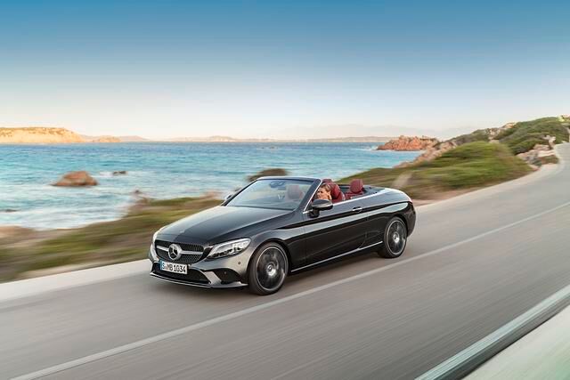 Facelift Mercedes C-Klasse Cabrio und Coupé - Ab Sommer elektrifiziert